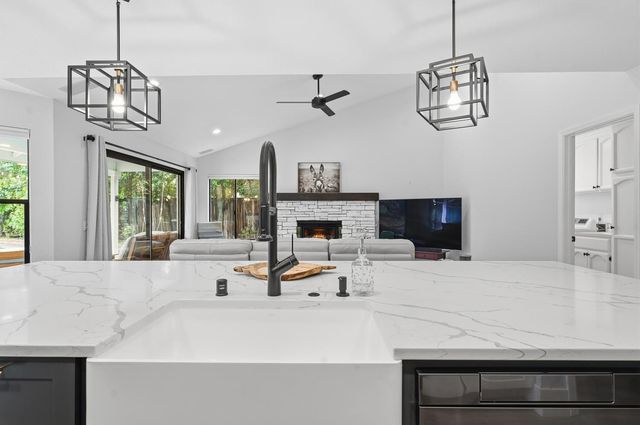 3407 Stormy Ct, Rocklin, CA 95765