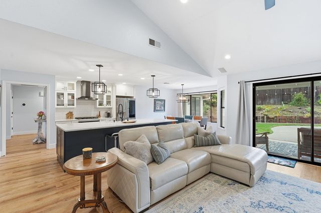 3407 Stormy Ct, Rocklin, CA 95765