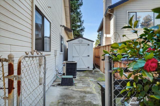 3407 Stormy Ct, Rocklin, CA 95765