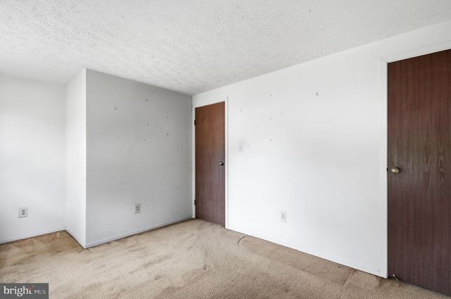 9812 SUMMERDAY DR, Burke, VA 22015