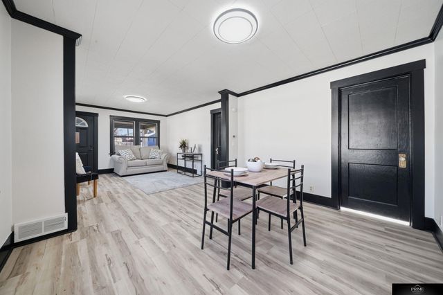 1421 Otoe Street, Lincoln, NE 68502