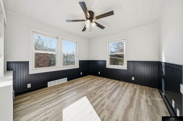 1421 Otoe Street, Lincoln, NE 68502