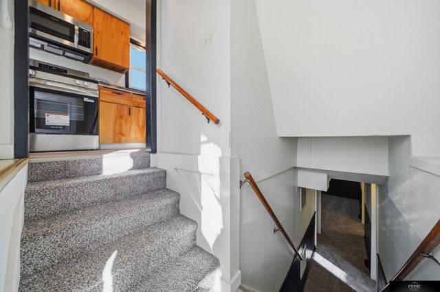 1421 Otoe Street, Lincoln, NE 68502