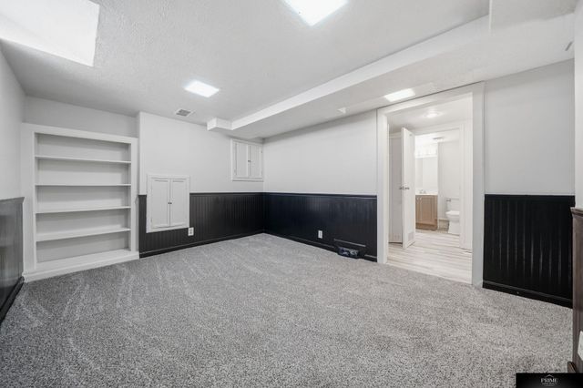 1421 Otoe Street, Lincoln, NE 68502