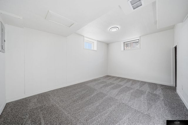 1421 Otoe Street, Lincoln, NE 68502