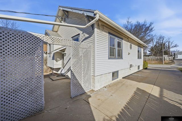 1421 Otoe Street, Lincoln, NE 68502