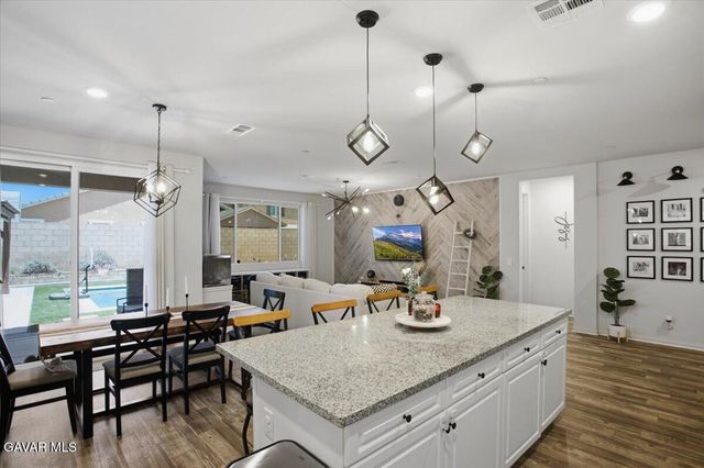 3555 E Avenue J3, Lancaster, CA 93535