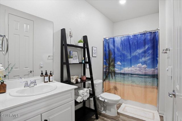3555 E Avenue J3, Lancaster, CA 93535
