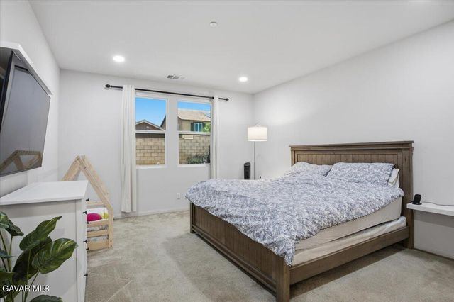 3555 E Avenue J3, Lancaster, CA 93535