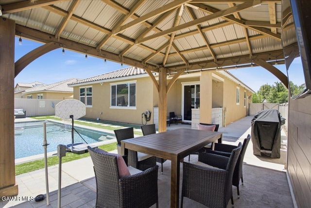 3555 E Avenue J3, Lancaster, CA 93535