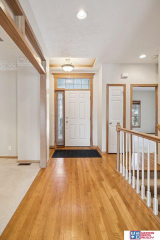 1621 Old Farm Road, Lincoln, NE 68512