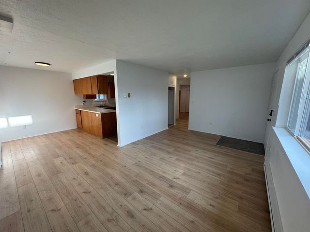 828 E North Ave, Spokane, WA 99207