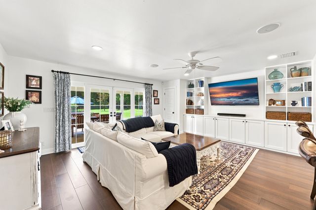 10142 Trailwood Circle, Jupiter, FL 33478