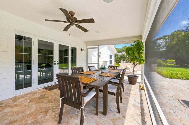 10142 Trailwood Circle, Jupiter, FL 33478