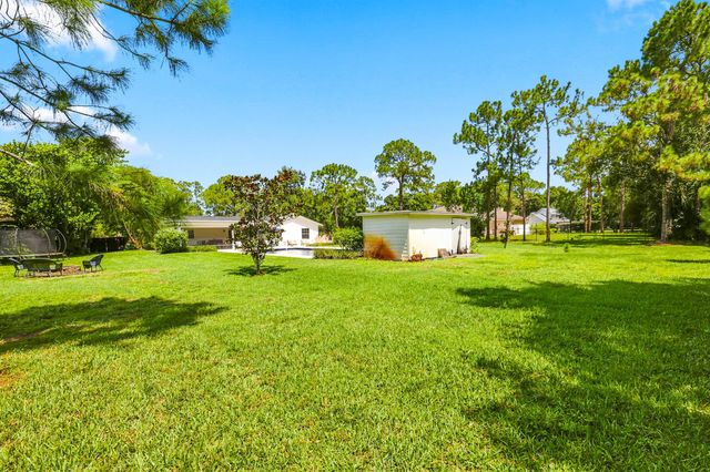 10142 Trailwood Circle, Jupiter, FL 33478