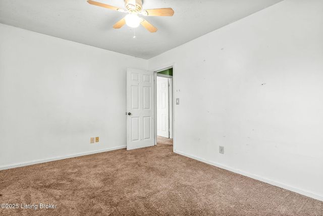 4016 Slack Ave, Louisville, KY 40229