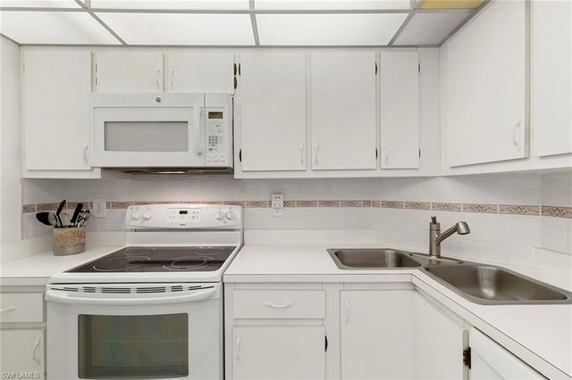 440 Seaview CT # 1208, Marco Island, FL 34145