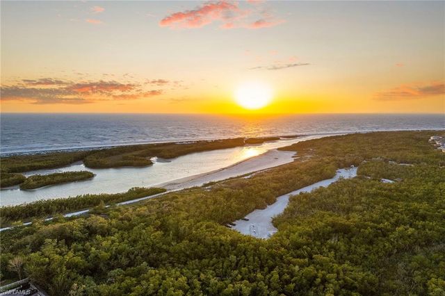 440 Seaview CT # 1208, Marco Island, FL 34145