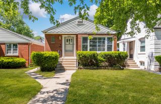 14202 S Dearborn Street, Riverdale, IL 60827