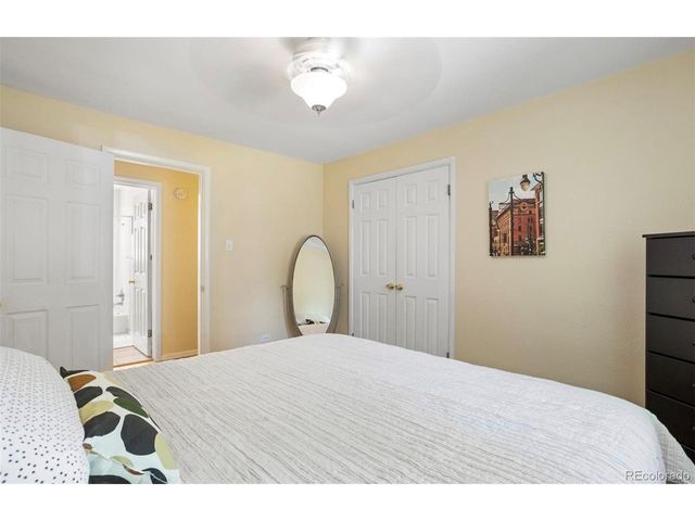 1746 S Logan St, Denver, CO 80210