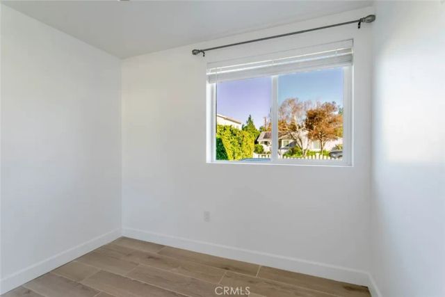 7027 Keokuk Avenue, Winnetka, CA 91306