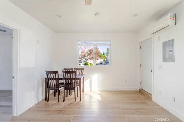 7027 Keokuk Avenue, Winnetka, CA 91306