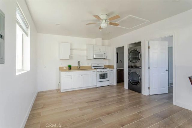 7027 Keokuk Avenue, Winnetka, CA 91306