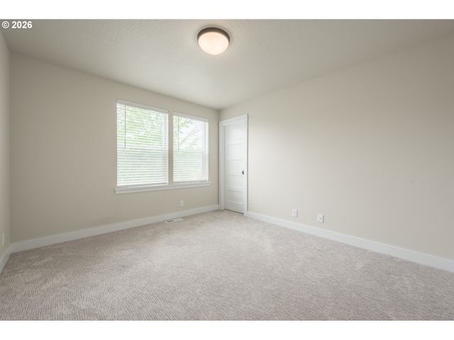 5329 HIGH BANKS Rd, Springfield, OR 97478