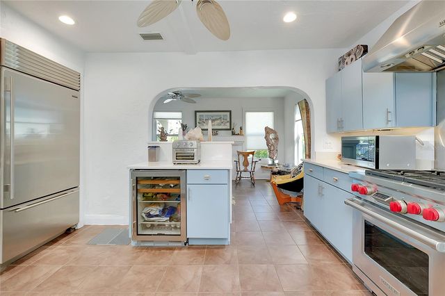 223 PALMETTO ROAD W, Nokomis, FL 34275