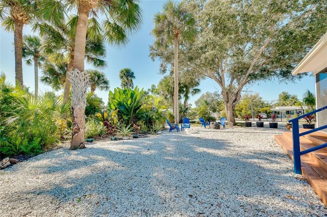 223 PALMETTO ROAD W, Nokomis, FL 34275