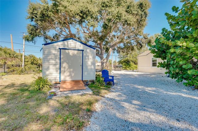 223 PALMETTO ROAD W, Nokomis, FL 34275