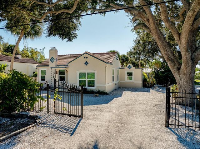 223 PALMETTO ROAD W, Nokomis, FL 34275