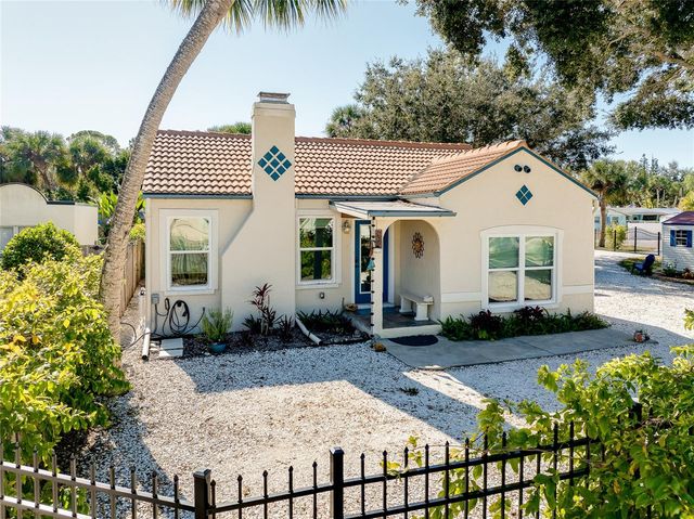 223 PALMETTO ROAD W, Nokomis, FL 34275