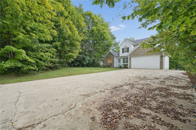 149 Lookout Lane SW, Pataskala, OH 43062