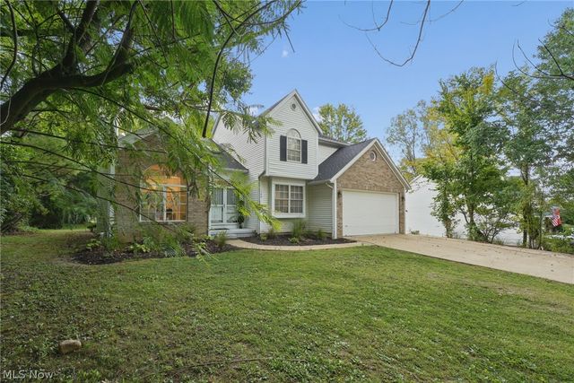 149 Lookout Lane SW, Pataskala, OH 43062