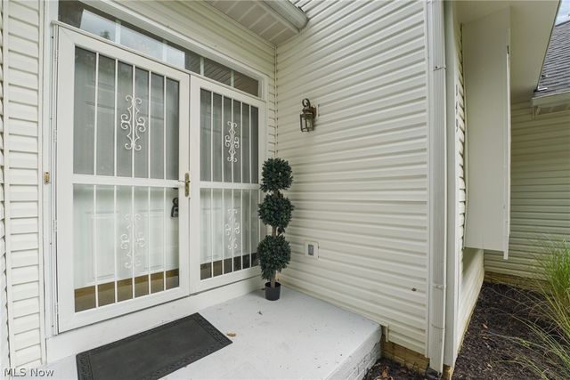 149 Lookout Lane SW, Pataskala, OH 43062