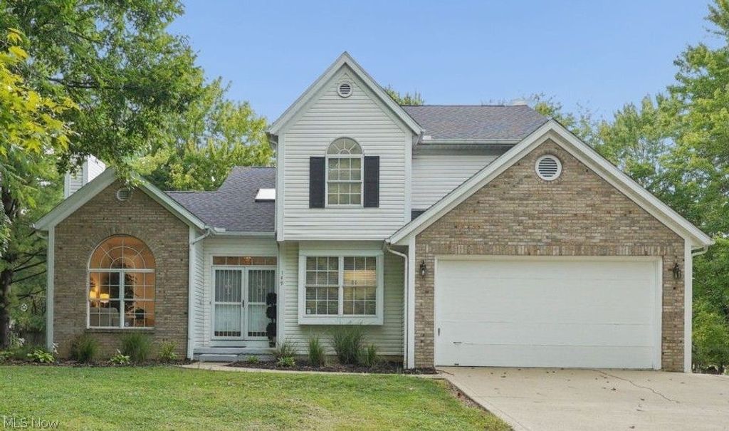 149 Lookout Lane SW, Pataskala, OH 43062