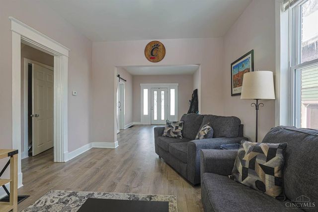 3743 Bank Court, Cincinnati, OH 45211