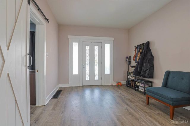 3743 Bank Court, Cincinnati, OH 45211