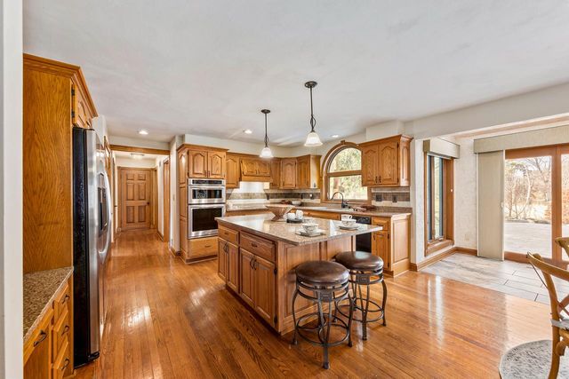 1775 Derrin LANE, Brookfield, WI 53045