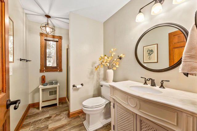 1775 Derrin LANE, Brookfield, WI 53045