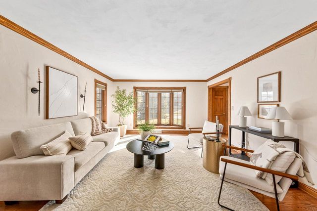 1775 Derrin LANE, Brookfield, WI 53045