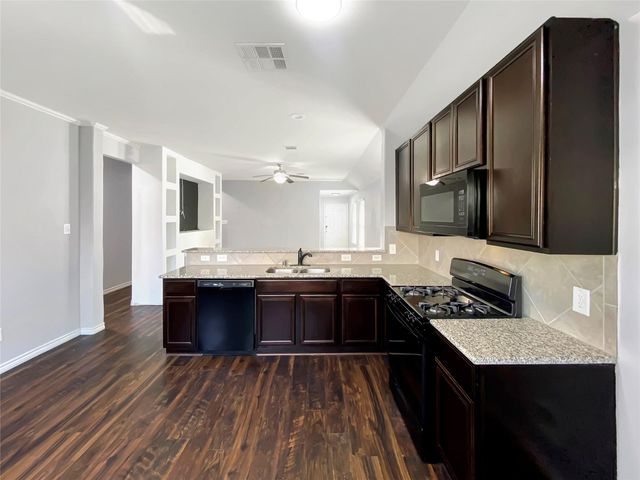 10307 Solitude Way, Houston, TX 77044