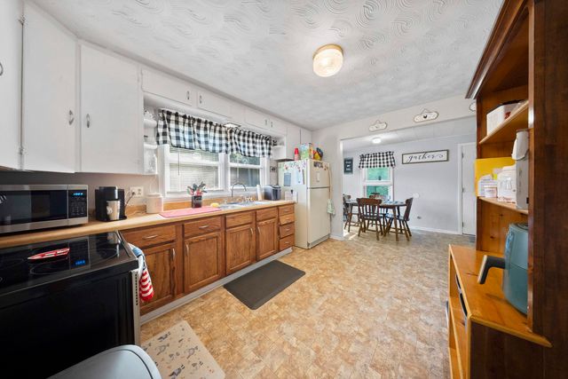 218 Township Road 143, Ironton, OH 45638