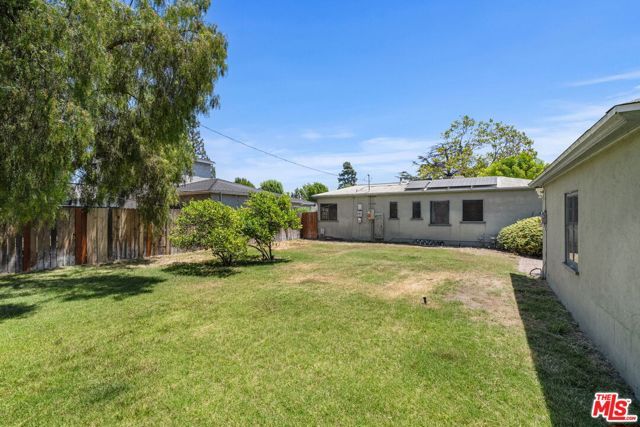 5039 Biloxi Avenue, North Hollywood (los Angeles), CA 91601