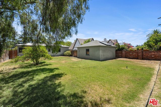 5039 Biloxi Avenue, North Hollywood (los Angeles), CA 91601