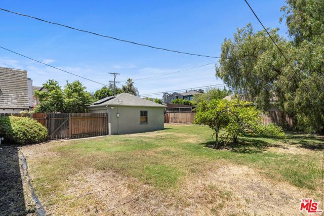5039 Biloxi Avenue, North Hollywood (los Angeles), CA 91601