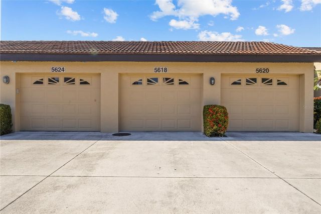 5618 ASHTON LAKE DRIVE 5618, Sarasota, FL 34231