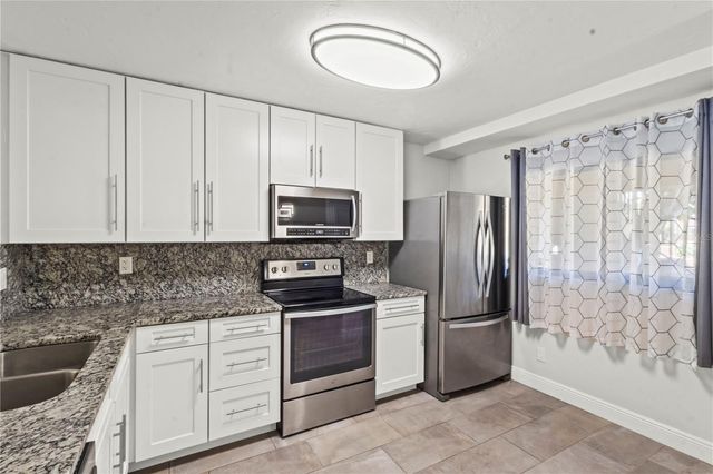 5618 ASHTON LAKE DRIVE 5618, Sarasota, FL 34231