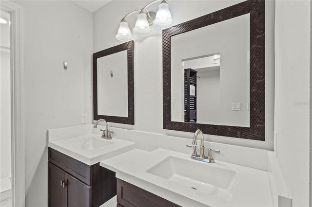 5618 ASHTON LAKE DRIVE 5618, Sarasota, FL 34231